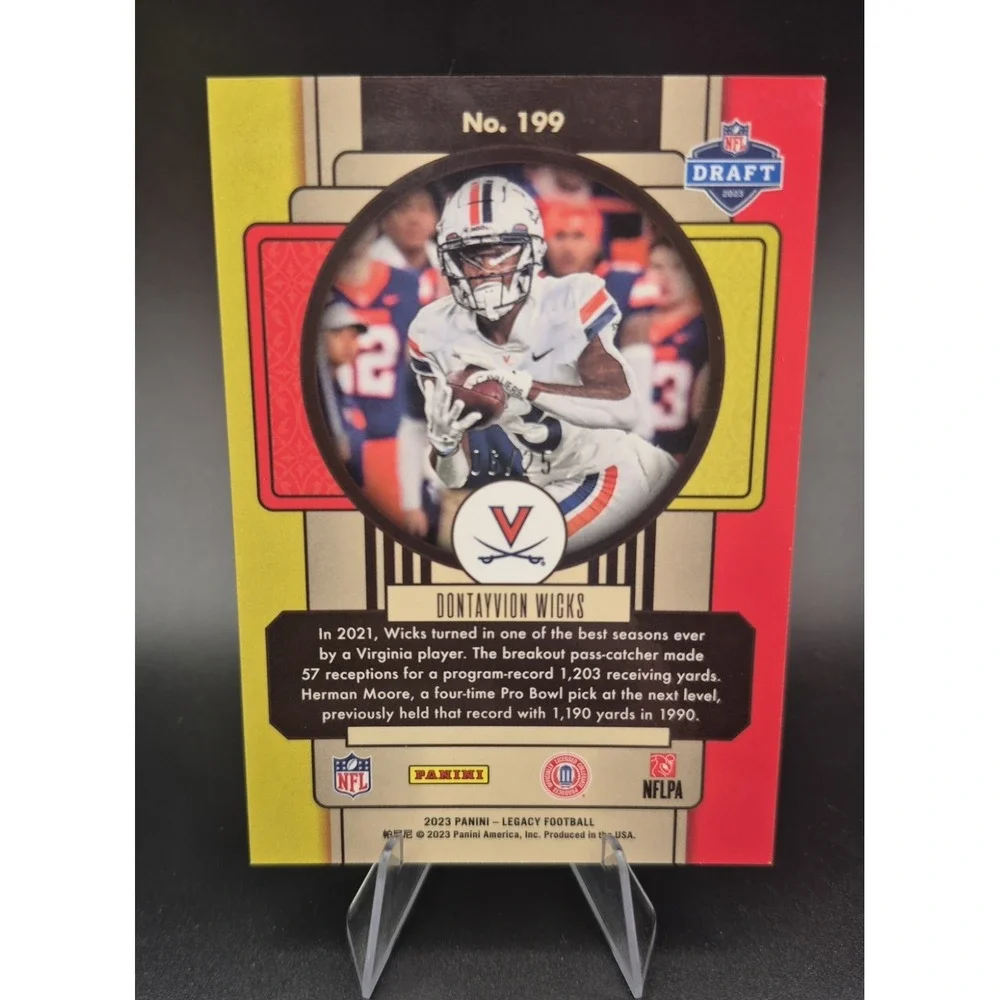 2023 Legacy Rookies Dontayvion Wicks #199 Gold Cracked Ice /25 (RC) Packers